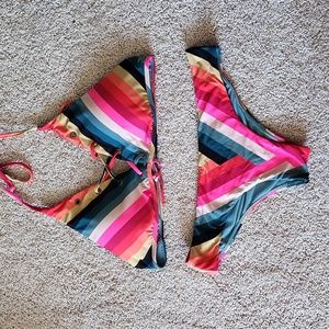 Billabong stripe bikini